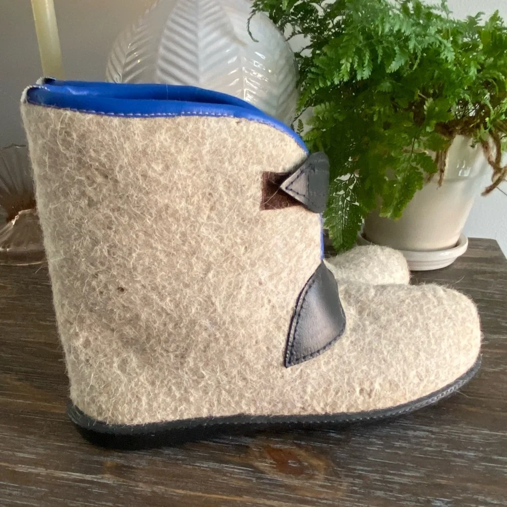 Russian Wool Felt Winter Snow Boots Size 42‎